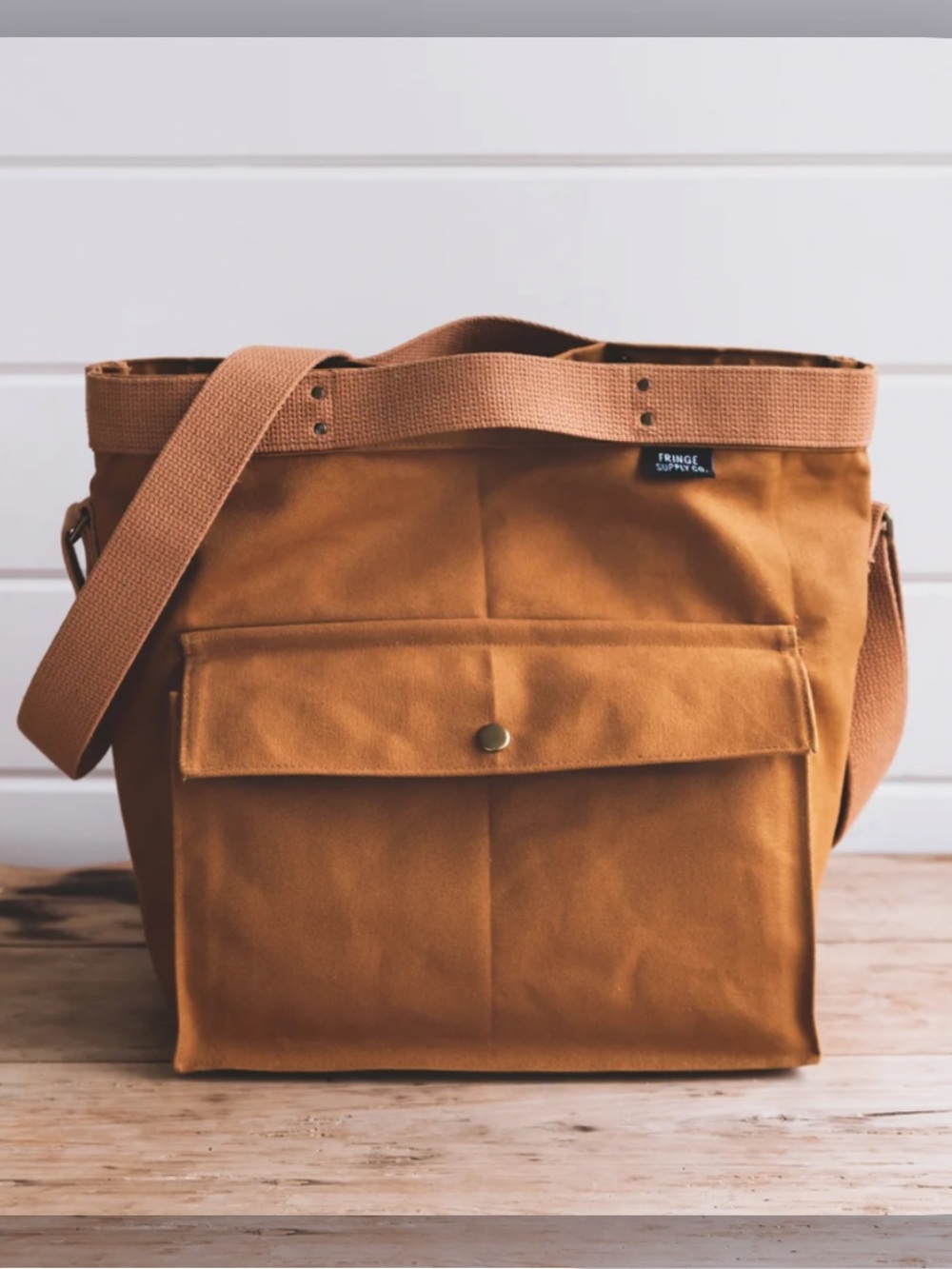 FRINGE SUPPLY CO / Rambler Satchel